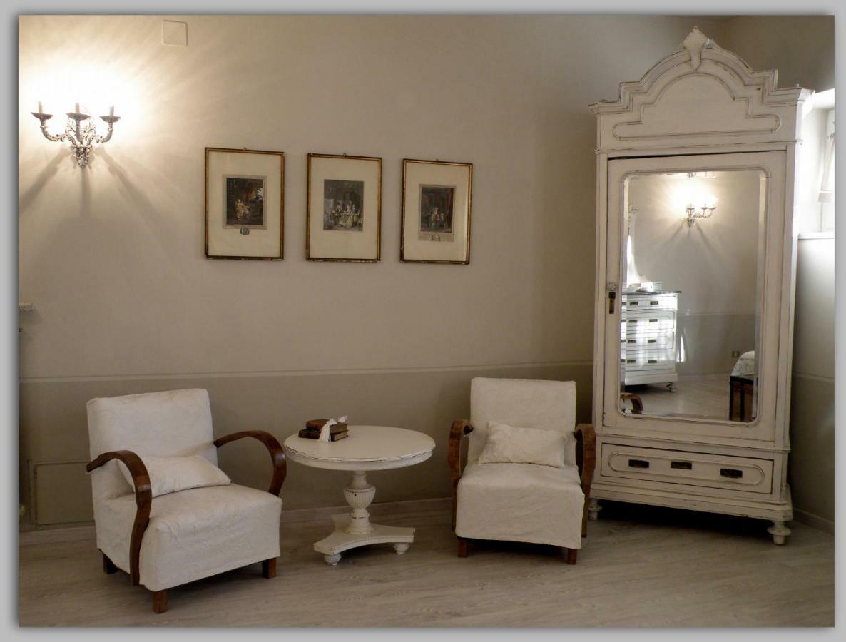 Melazzo Cascina Luvot Bed & Breakfast エクステリア 写真