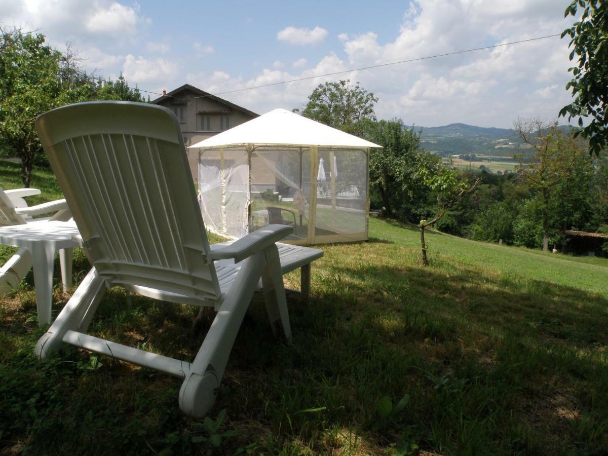 Melazzo Cascina Luvot Bed & Breakfast エクステリア 写真