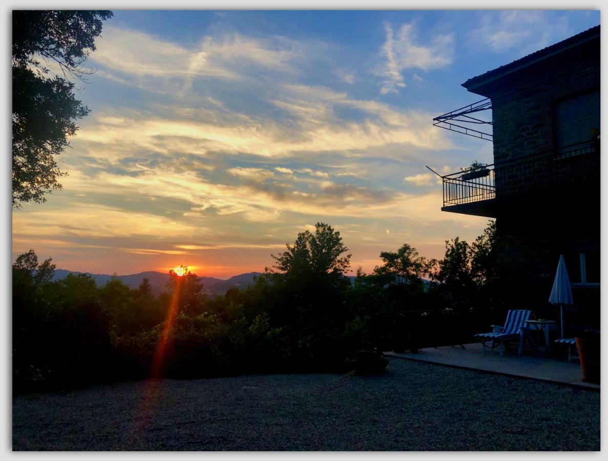 Melazzo Cascina Luvot Bed & Breakfast エクステリア 写真